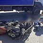 На Керченском шоссе под колёсами грузовика погиб мотоциклист
