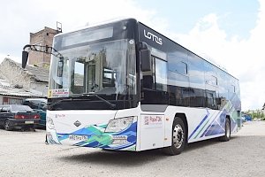 Поездка в позе «Лотоса»: в Симферополе тестируют новый автобус