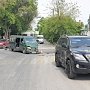 В Севастополе микроавтобус с людьми протаранил «Лексус»: четверо потерпевших