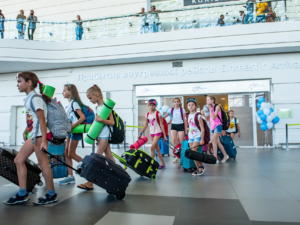 В аэропорту Симферополя внедрен «зеленый коридор» для вылета организованных групп детей