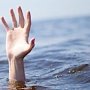 В Алуште на воде спасли двоих детей