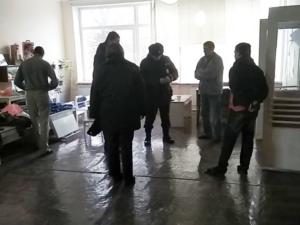 Полицейские выявили в Крыму двух нелегалов, находившихся в розыске