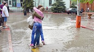 На востоке Крыма случился потоп: крымчане винят чиновников