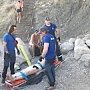 Ялтинские спасатели эвакуировали травмированного харьковчанина, отдыхающего на «диком» пляже