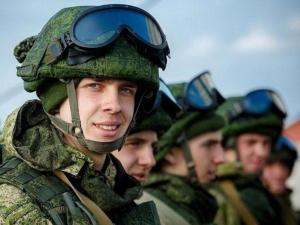 Солдаты ЧФ уничтожили противника в ходе учений в Крымских горах