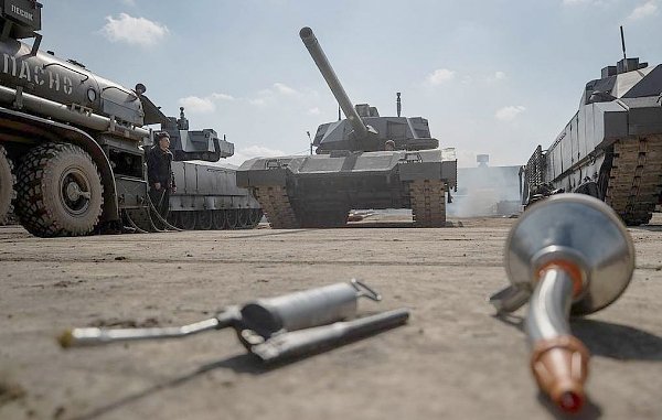 Минобороны опасается закупать танки «Армата»