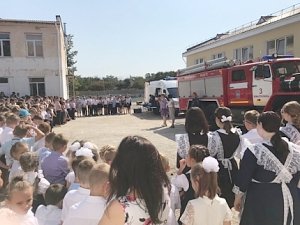 Учащиеся школ Качинского муниципального округа познакомились с работой сотрудников МЧС и узнали о правилах безопасности