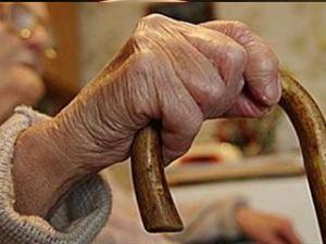 Росгвардейцы в Алупке оказали помощь пенсионерке с потерей памяти вернуться домой