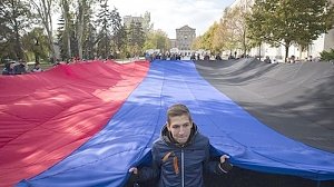 Помощник Зеленского отверг любые уступки Донбассу