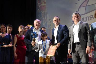 «Вы все здесь победители!» Геннадий Зюганов поздравил участников Всероссийского конкурса «Земля талантов»