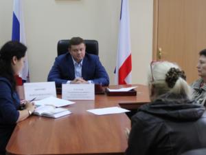 Евгений Кабанов провел личный приём граждан