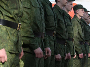 Более двух с половиной тыс. крымчан отправятся на службу в Вооруженных силах РФ
