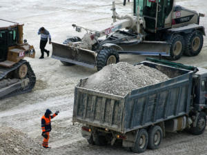 Развожаев поручил проверить городские стройки Севастополя на предмет безопасности