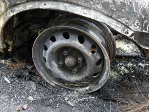 Пассажир сгорел в салоне авто во время ДТП в Крыму
