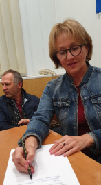 Члены общественного совета при ОМВД России по г.Феодосии продолжают проводить выездные встречи с гражданами