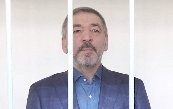 Бывший премьер-министр Дагестана признан виновным в растрате более 40 млн рублей