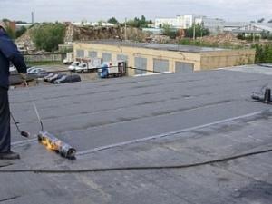 Более 300 крыш отремонтировали в рамках Региональной программы капремонта