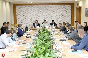 Владимир Бобков встретился с молодыми депутатами, избранными в советы муниципальных образований Крыма всех уровней