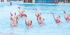Надежды Крыма: в Евпатории прошел республиканский турнир по синхронному плаванию