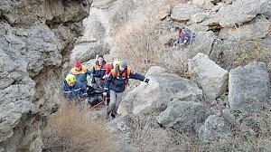 В Новом Свете турист разбился насмерть, сорвавшись со скалы