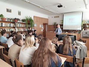 Севастопольские полицейские напоминают школьникам о вреде наркотиков