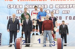 Крымчане с рекордами страны стали лучшими на Первенстве России по тяжелой атлетике