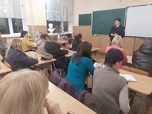 В Севастополе полицейские продолжают профилактические беседы с родительскими школьными комитетами