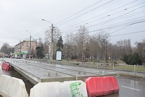 До конца марта движение по мосту на улице Гагарина в Симферополе будет открыто, — администрация