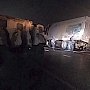 Спасатели вытянули увязший в насыпи «Тавриды» грузовик