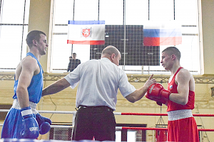 В Симферополе завершился Чемпионат Республики Крым по боксу среди мужчин 19-40 лет