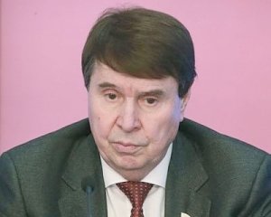 Сенатор-приспособленец удостоен высокой государственной награды