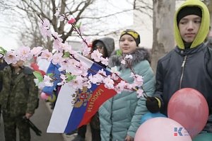 16 марта в Симферополе откроется выставка «Крымская весна. Наше будущее – в наших руках»