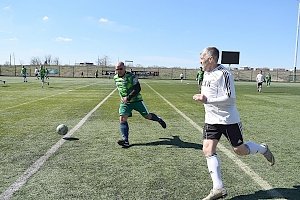 В Крыму прошел футбольный турнир команд ветеранов «Крымская весна-2020»