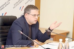 Владимир Бобков: Школам Крыма в ближайшее время рекомендовано не проводить родительские собрания