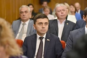 Руслан Бальбек в стихах ответил Шнурову