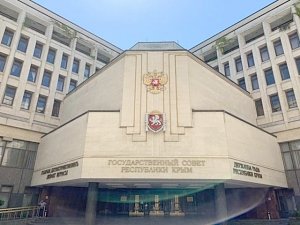 Впервые в истории крымского парламентаризма депутаты будут работать удалённо, — Константинов