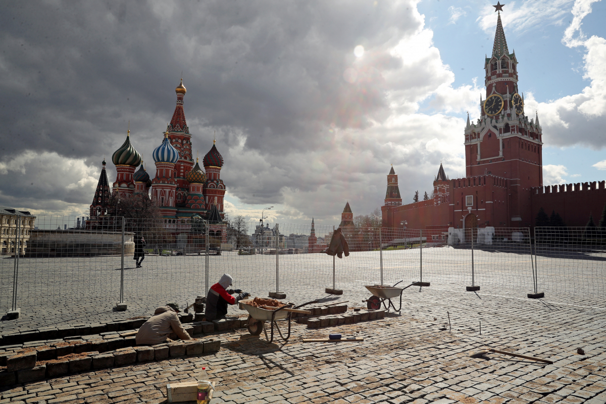 Москва ввод. Брусчатка на красной площади.