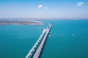 За сутки 38 автомобилей не пропустили через Крымский мост