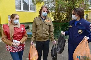 В Крыму за сутки резко снизилось количество заявок на помощь от волонтёров