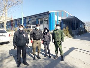 В Феодосии порядок охраняют совместные наряды полиции и дружинников