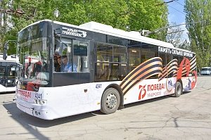В Симферополе, Ялте и Алуште выйдут на линию праздничные троллейбусы