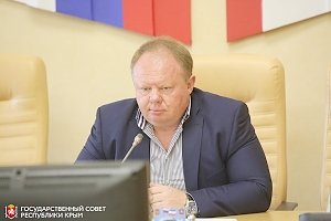 Предложения крымских законодателей о господдержке туристической отрасли, оказавшейся в зоне риска из-за введения ограничительных мер в условиях пандемии короновируса, поддержаны профильным Комитетом ЮРПА