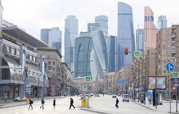 Число официальных безработных в России выросло почти вдвое