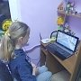 Сотрудники Госавтоинспекции изучают с ребятами из Белогорского района ПДД с помощью современных технологий
