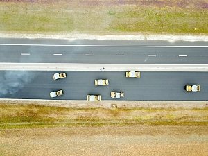 На первом этапе Тавриды закончили укладку третьего слоя асфальтобетона