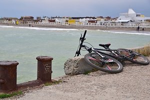 В Новофёдоровке Сакского района человек погиб после прыжка с пирса