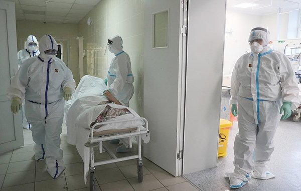 Число заболевших коронавирусом в России достигло 569 тысяч человек