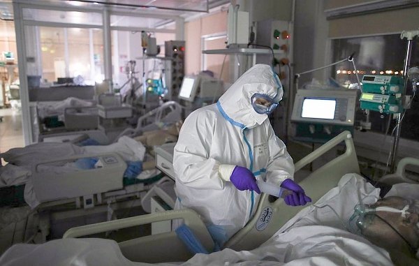 Число заболевших коронавирусом в России превысило 661 тысячу человек
