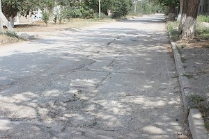 В Керчи стартовали ремонтные работы 5 городских дорог