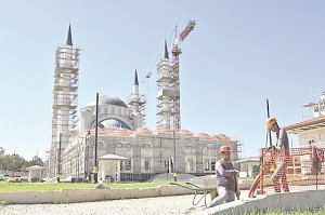 Соборная мечеть в Симферополе готова на 70%
